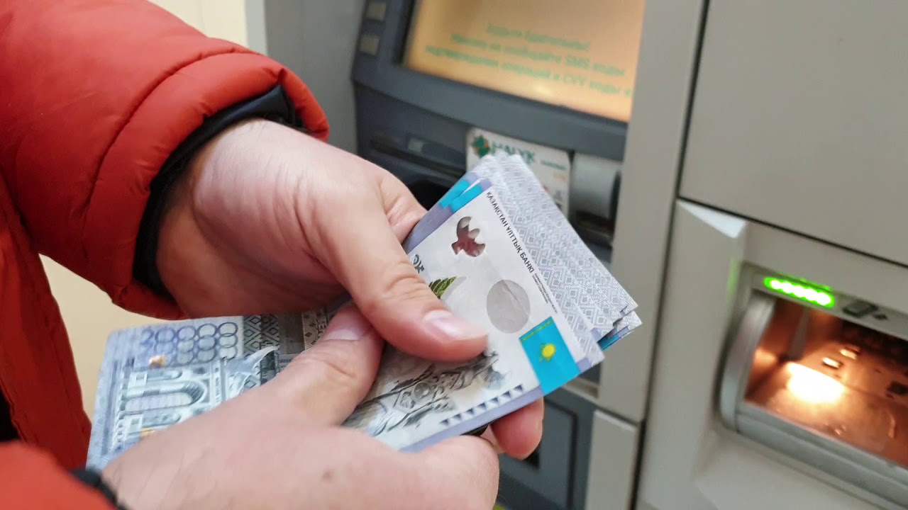 В ЕАЭС начнут следить за наличкой: как это коснется казахстанцев