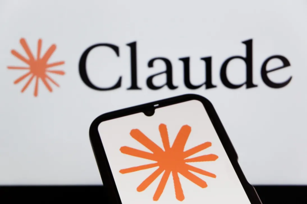 Нацбанк Казахстана инвестировал в создателя ИИ-ассистента Claude